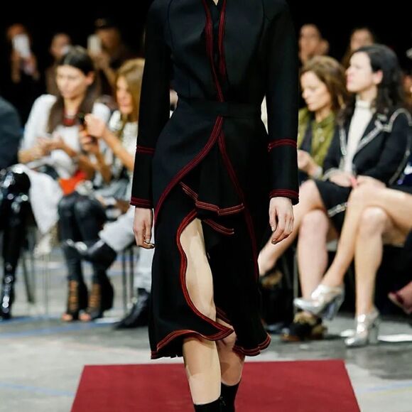 New Givenchy wool skirt sz 36 - Picture 1 of 16
